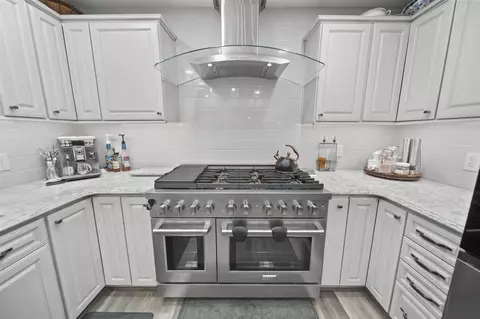 Kitchen - 1773 Shoemaker, Jackson, MI 49203 photo 3 of 12