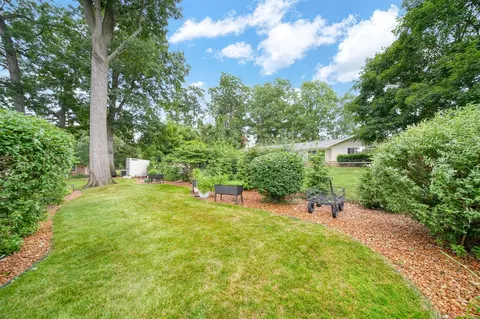 Exterior - 1773 Shoemaker, Jackson, MI 49203 photo 16 of 23