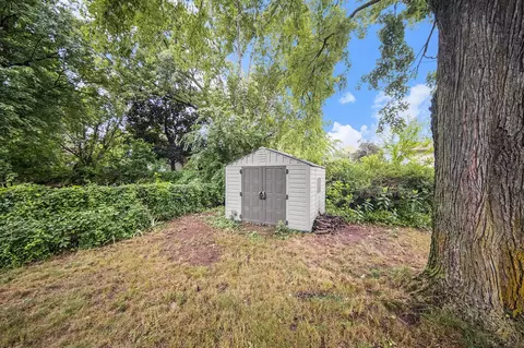 Exterior - 440 Marshall, Brooklyn, MI 49230 photo 6 of 7
