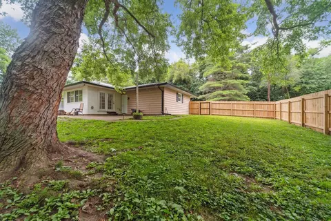 Exterior - 317 Circle, Marshall, MI 49068 photo 5 of 8