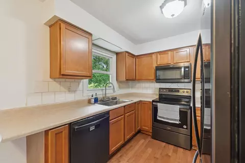 Kitchen - 317 Circle, Marshall, MI 49068 photo 2 of 5