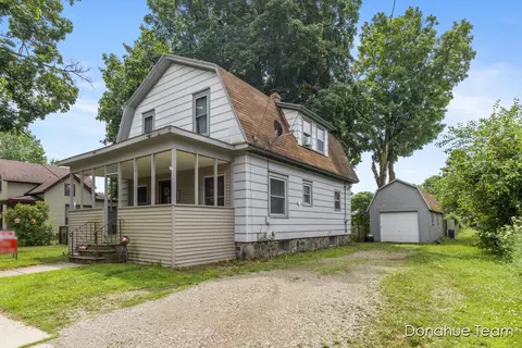 618 Washington, Nashville, MI 49073