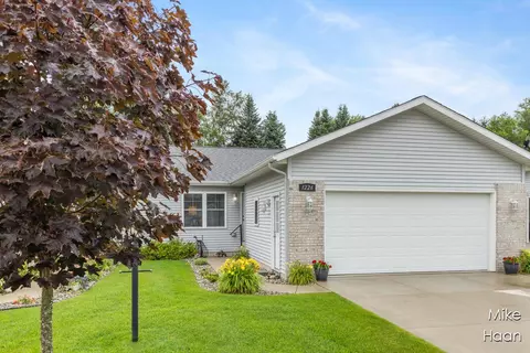 1226 Silver Rdg, Greenville, MI 48838