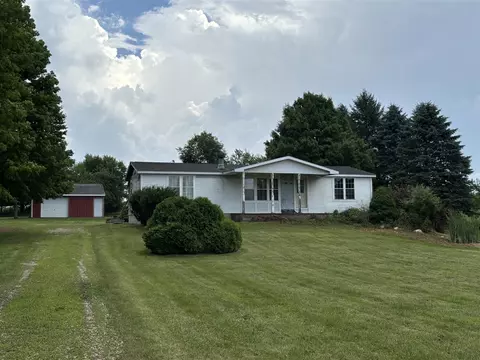 8861 Faye Lk, Brooklyn, MI 49230