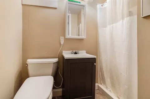 Bath - 3547 Pardee Ave, Dearborn, MI 48124 photo 2 of 2