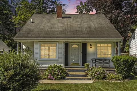 2318 Waverly, Kalamazoo, MI 49006
