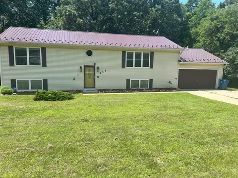 155 Lakeway Dr, Battle Creek, MI 49037