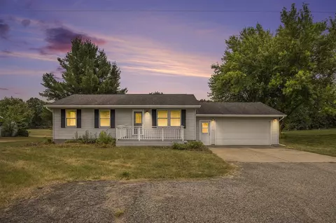 13280 Bradshaw, Gowen, MI 49326