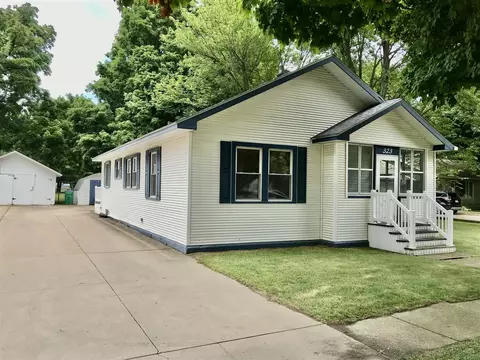 323 N Kalamazoo, White Pigeon, MI 49099