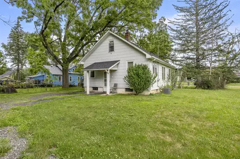 622 Tromley, Inkster, MI 48141