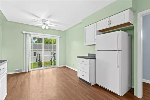 Other - 21197 Nummer, Warren, MI 48089 photo 1 of 10