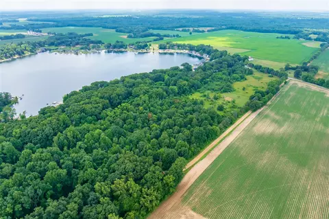 VL Territorial #B4, Lawrence, MI 49064