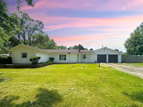 69762 Eisenhower, Sturgis, MI 49091