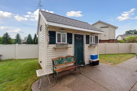 29230 Hunter, Brownstown, MI 48183 photo 33