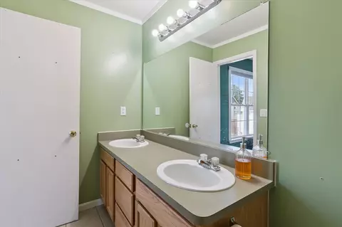 29230 Hunter, Brownstown, MI 48183 photo 16