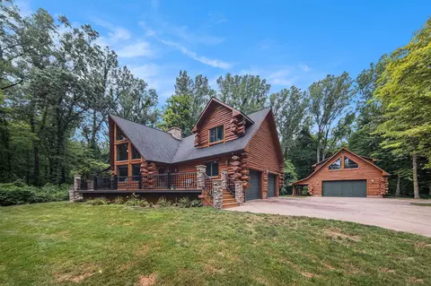 Exterior - 7750 Hivon, Carleton, MI 48117 photo 11 of 12