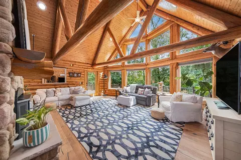 Living - 7750 Hivon, Carleton, MI 48117 photo 1 of 5