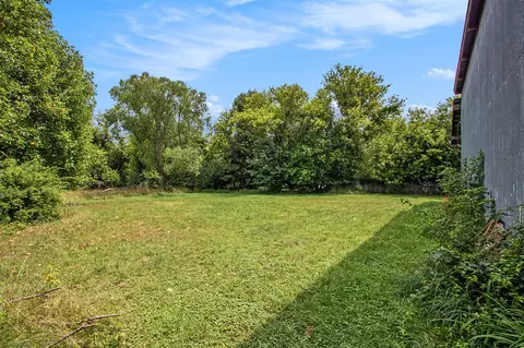 Exterior - 2597 E Glendora, Buchanan, MI 49107 photo 6 of 7