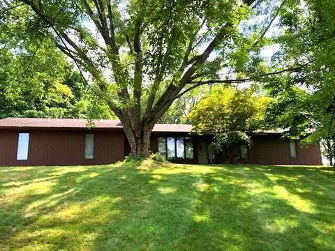 18354 Mount Zion, Galien, MI 49113