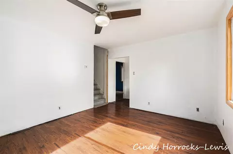Living - 808 Riverside, Belding, MI 48809 photo 2 of 2