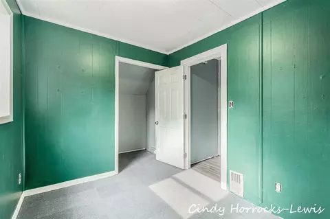 Bedroom - 808 Riverside, Belding, MI 48809 photo 4 of 8