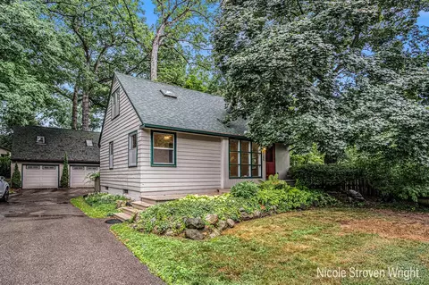 2146 Lansing, Grand Rapids, MI 49506