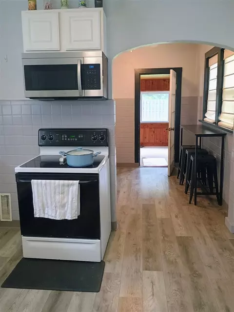 Kitchen - 315 Spring, Big Rapids, MI 49307 photo 2 of 4