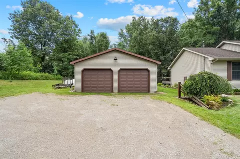 Exterior - 7899 Benn, Parma, MI 49269 photo 7 of 20
