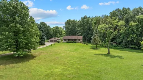 Exterior - 7899 Benn, Parma, MI 49269 photo 4 of 20