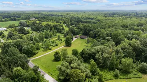 View/Area - 7899 Benn, Parma, MI 49269 photo 6 of 8
