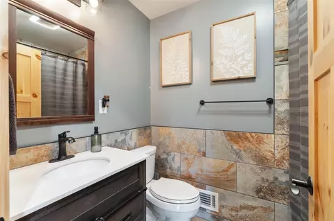 Bath - 7899 Benn, Parma, MI 49269 photo 1 of 5