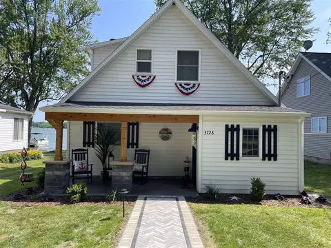 3728 Peterson, Gobles, MI 49055