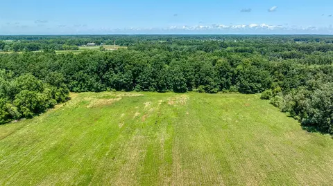 8896 Case, Brooklyn, MI 49230 photo 4