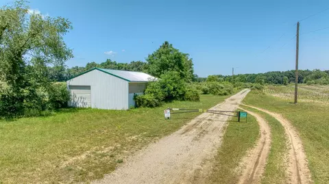 8896 Case, Brooklyn, MI 49230 photo 16