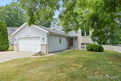 1563 Amberly, Grand Rapids, MI 49508