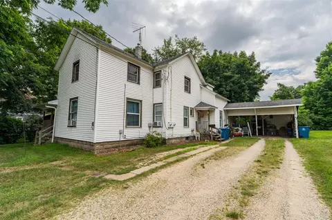 105 Pine, Decatur, MI 49045