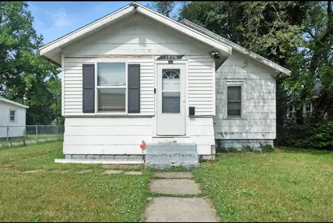 1026 Superior, Benton Harbor, MI 49022