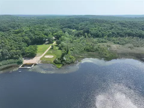 6458 Richardson Rd, Howell, MI 48843