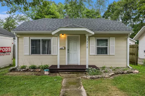 3430 Lowden, Kalamazoo, MI 49008