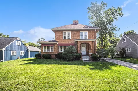 2551 Elmwood, Ann Arbor, MI 48104