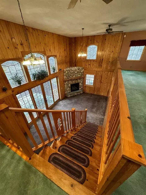 Living - 4563 Grim, Bentley, MI 48613 photo 5 of 6