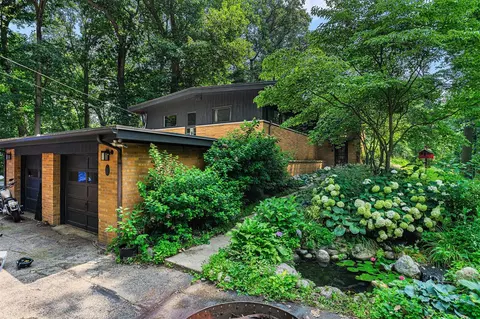 471 Alton, Battle Creek, MI 49017