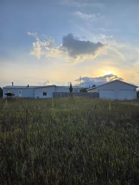 18077 N 20th, Marion, MI 49665