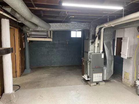1208 Burr, Jackson, MI 49201 photo 38