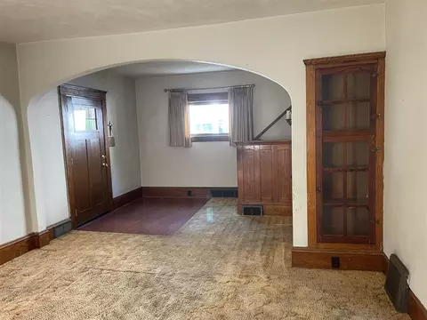 1208 Burr, Jackson, MI 49201 photo 7