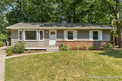 1882 Cannon, Wyoming, MI 49519