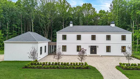 7462 Youngren, Three Oaks, MI 49128