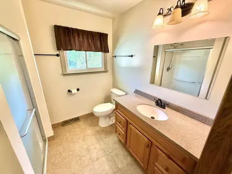 Bath - 10844 Judd, Willis, MI 48191 photo 1 of 3