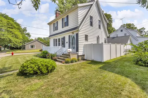 1101 W Morrel, Jackson, MI 49203