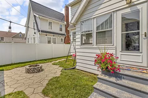1101 W Morrel, Jackson, MI 49203 photo 8
